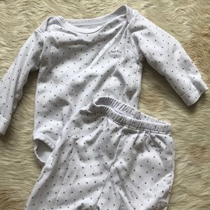 Livly Gently worn “Saturday” Top & bottoms